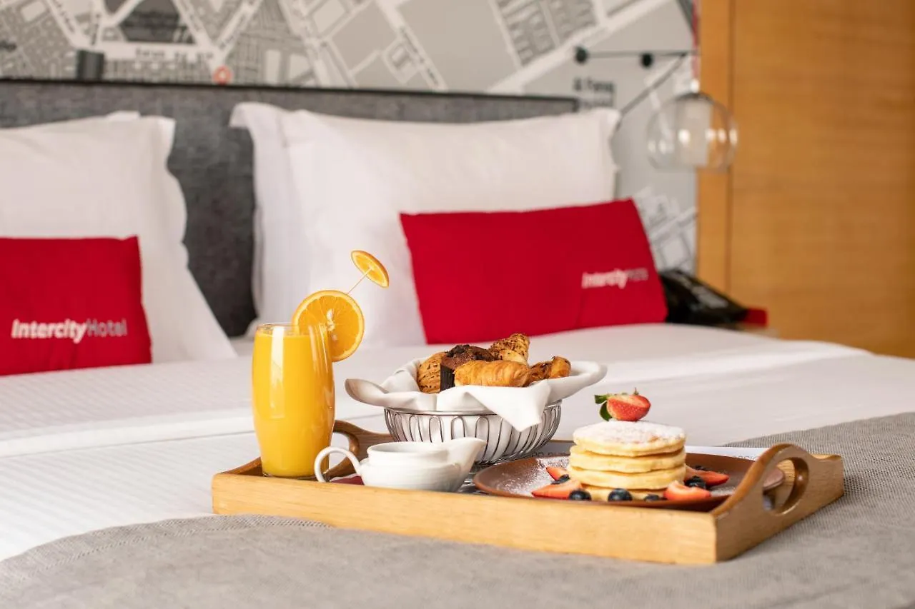Intercityhotel Riyadh Malaz 4*,