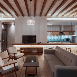 5* Resort The Valley